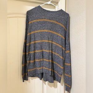 American Eagle Outfitters Gray and Gold Women’s Crewneck Sweater